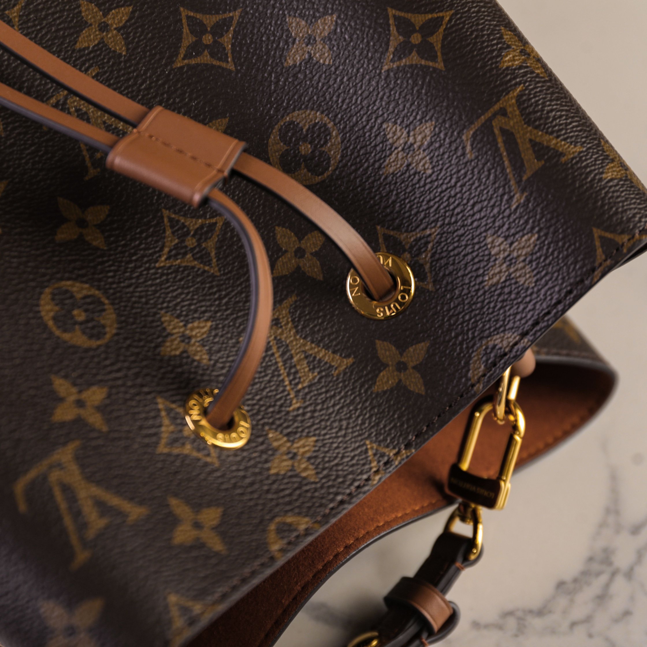 20240627/LouisVuitton_M44887